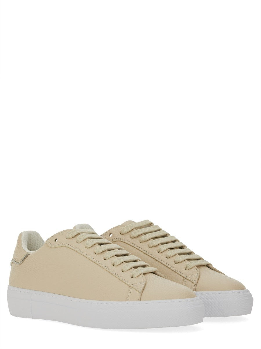 BASKETS EN CUIR