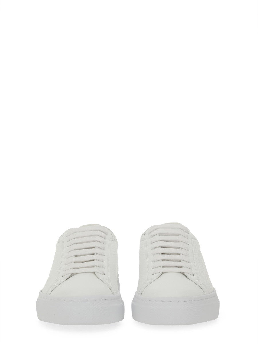BASKETS EN CUIR