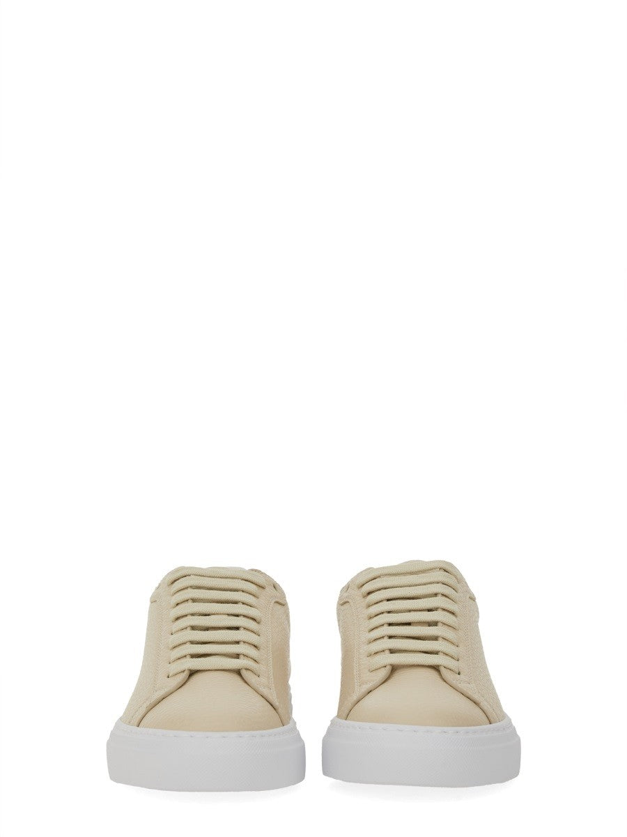 BASKETS EN CUIR