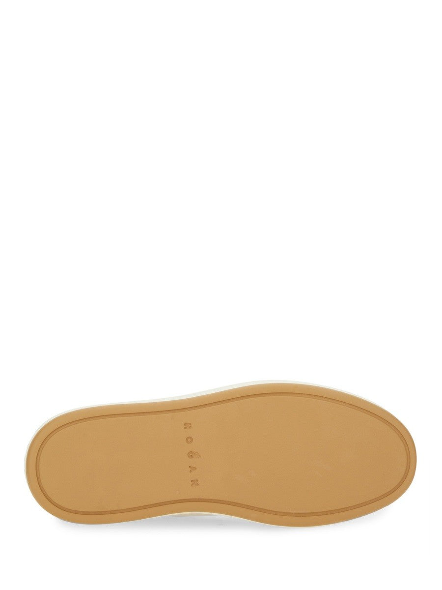 BASKETS EN CUIR