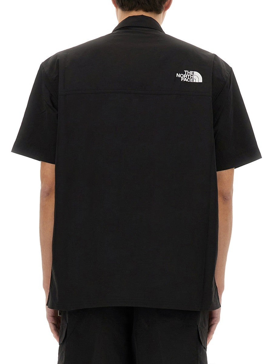 CHEMISE IMPRIMÉE AVEC LOGO