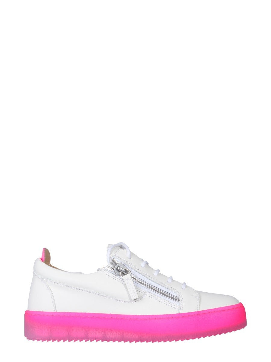 MAYLONDON SNEAKERS | Basement 88
