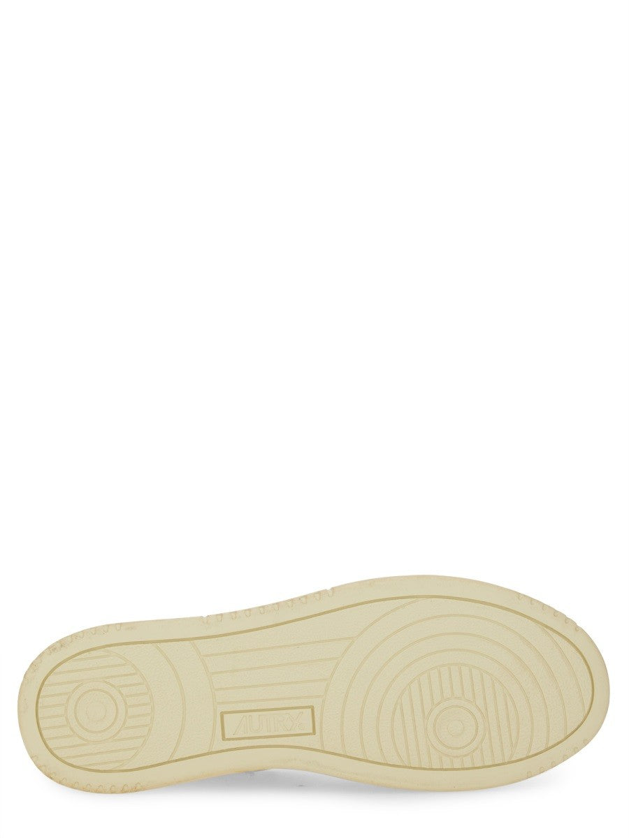 MEDALIST LOW SUPER VINTAGE SNEAKERS