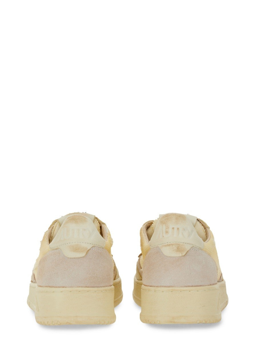 MEDALIST LOW SUPER VINTAGE SNEAKERS