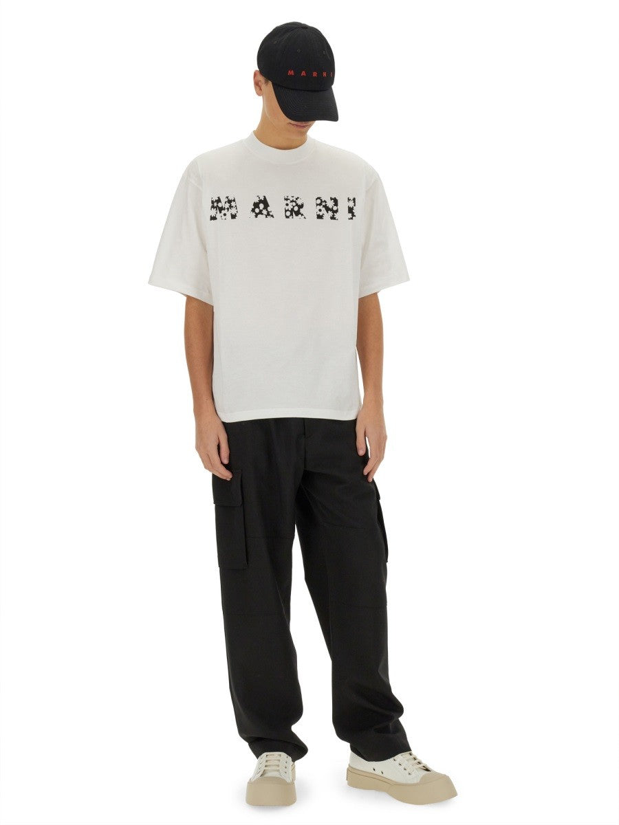 OVERSIZE FIT T-SHIRT