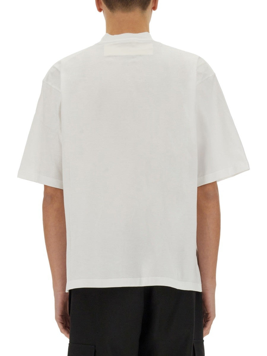 OVERSIZE FIT T-SHIRT