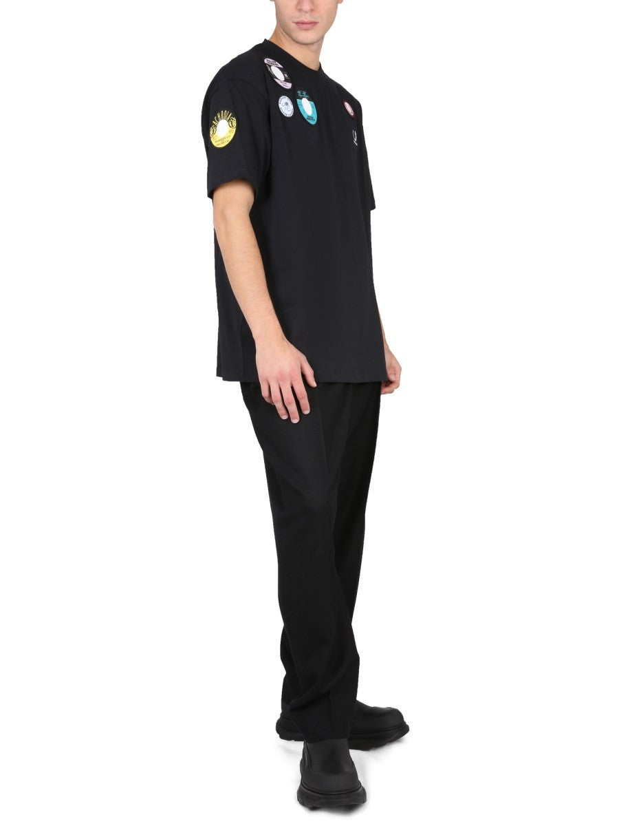 OVERSIZED T-SHIRT WITH PATCH | Basement 88