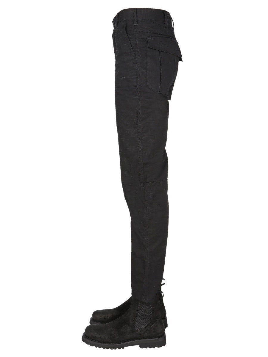 PANTS WITH LOGO BUTTON | Basement 88