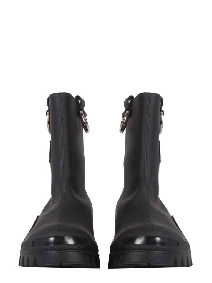 RAIN BOOTS