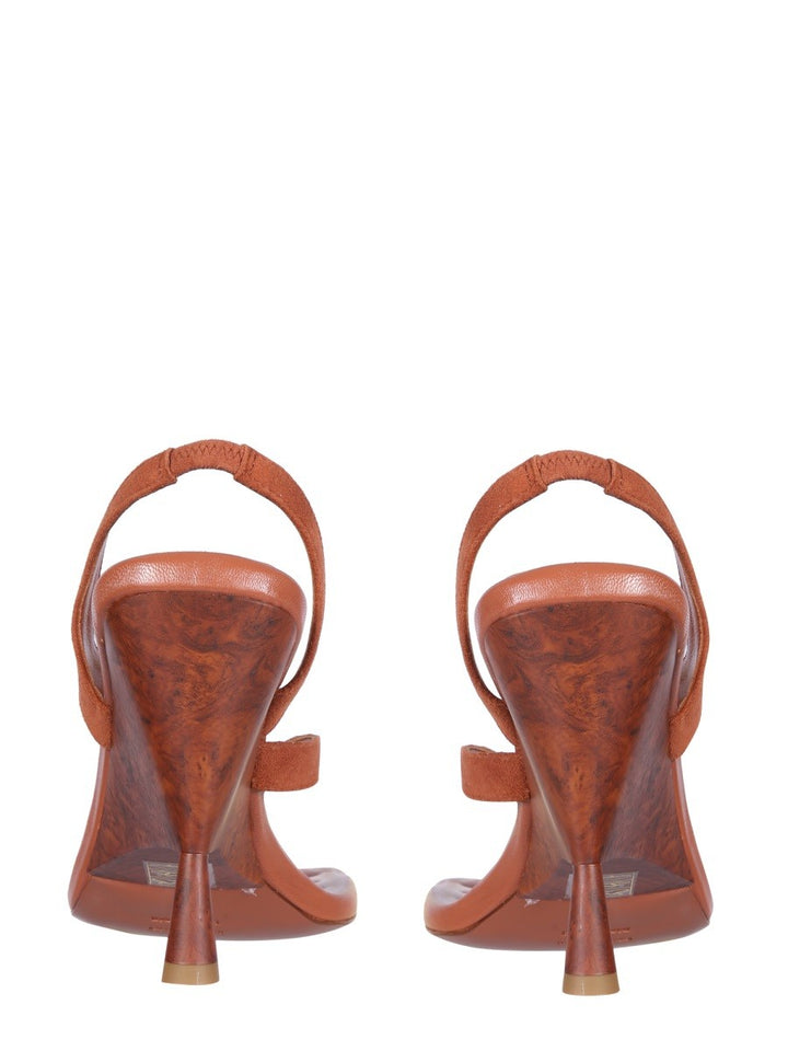 ROSIE 12 FOOTBED | Basement 88