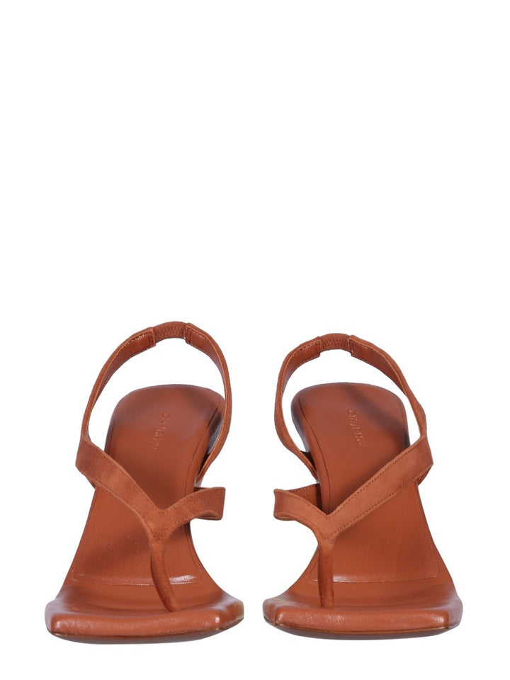 ROSIE 12 FOOTBED | Basement 88