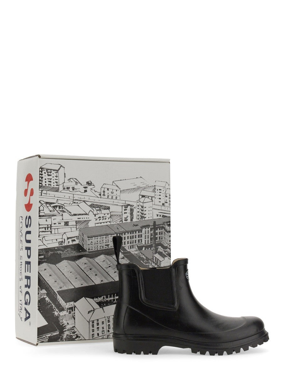 RUBBER BOOT