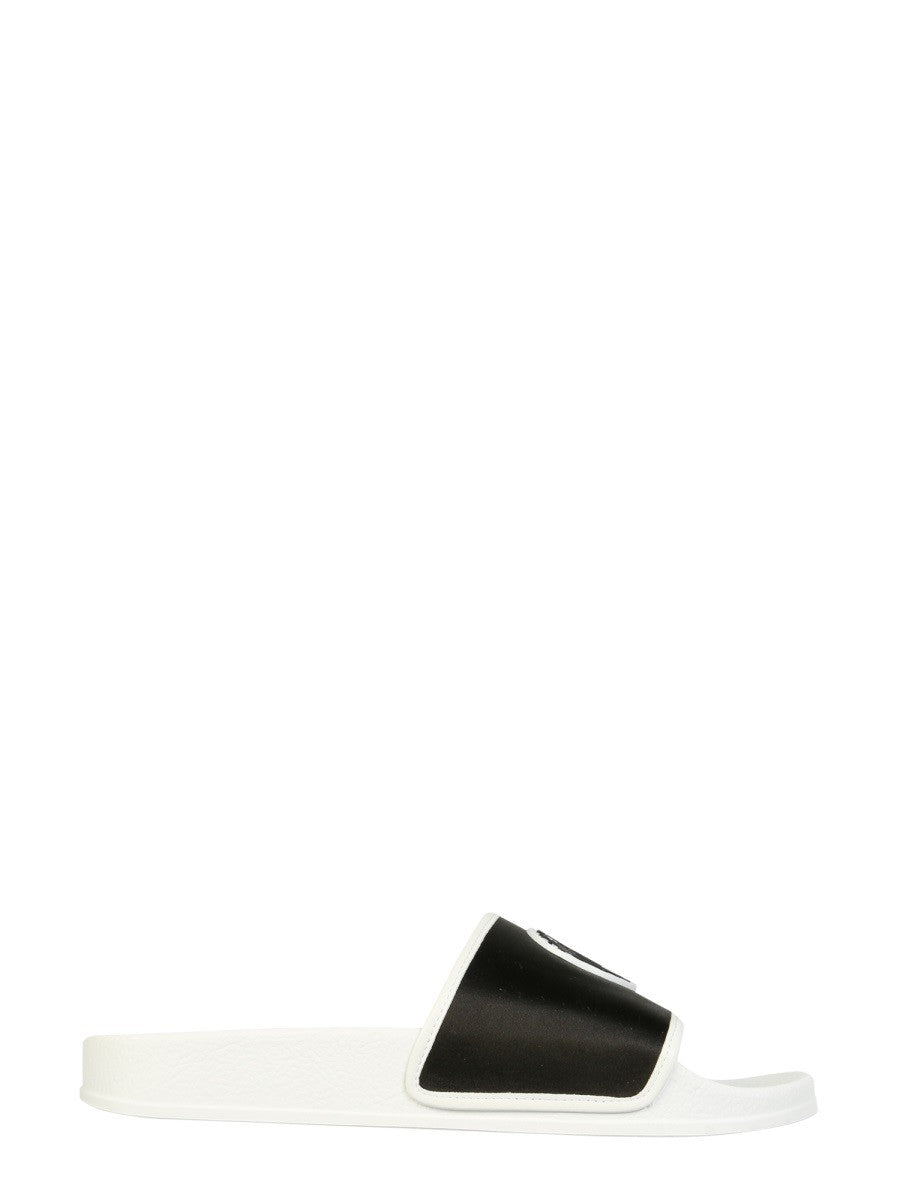 RUBBER SLIDE SANDALS | Basement 88