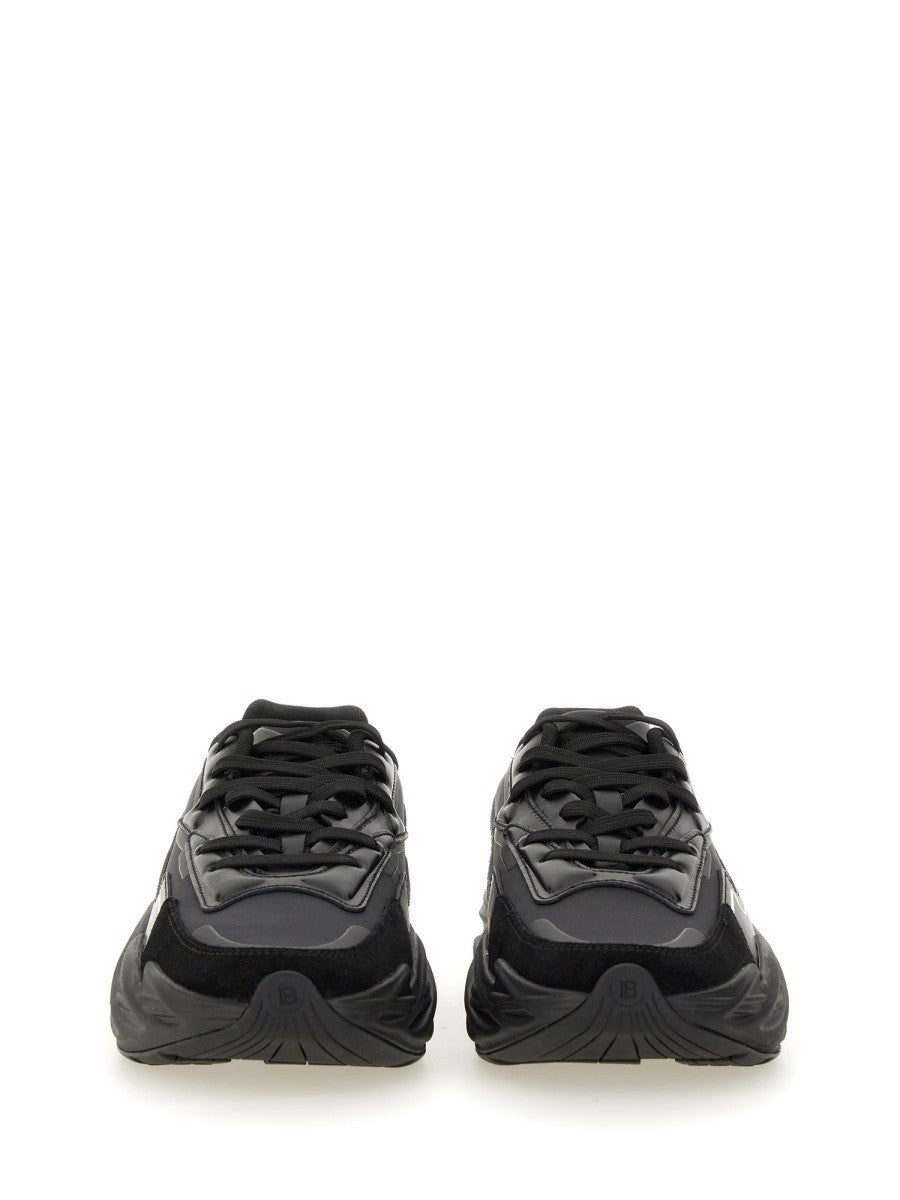RUN-ROW SNEAKER