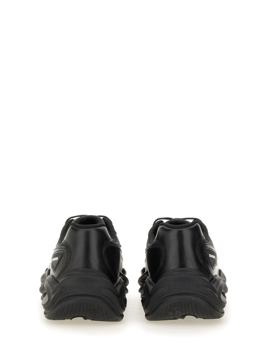 RUN-ROW SNEAKER