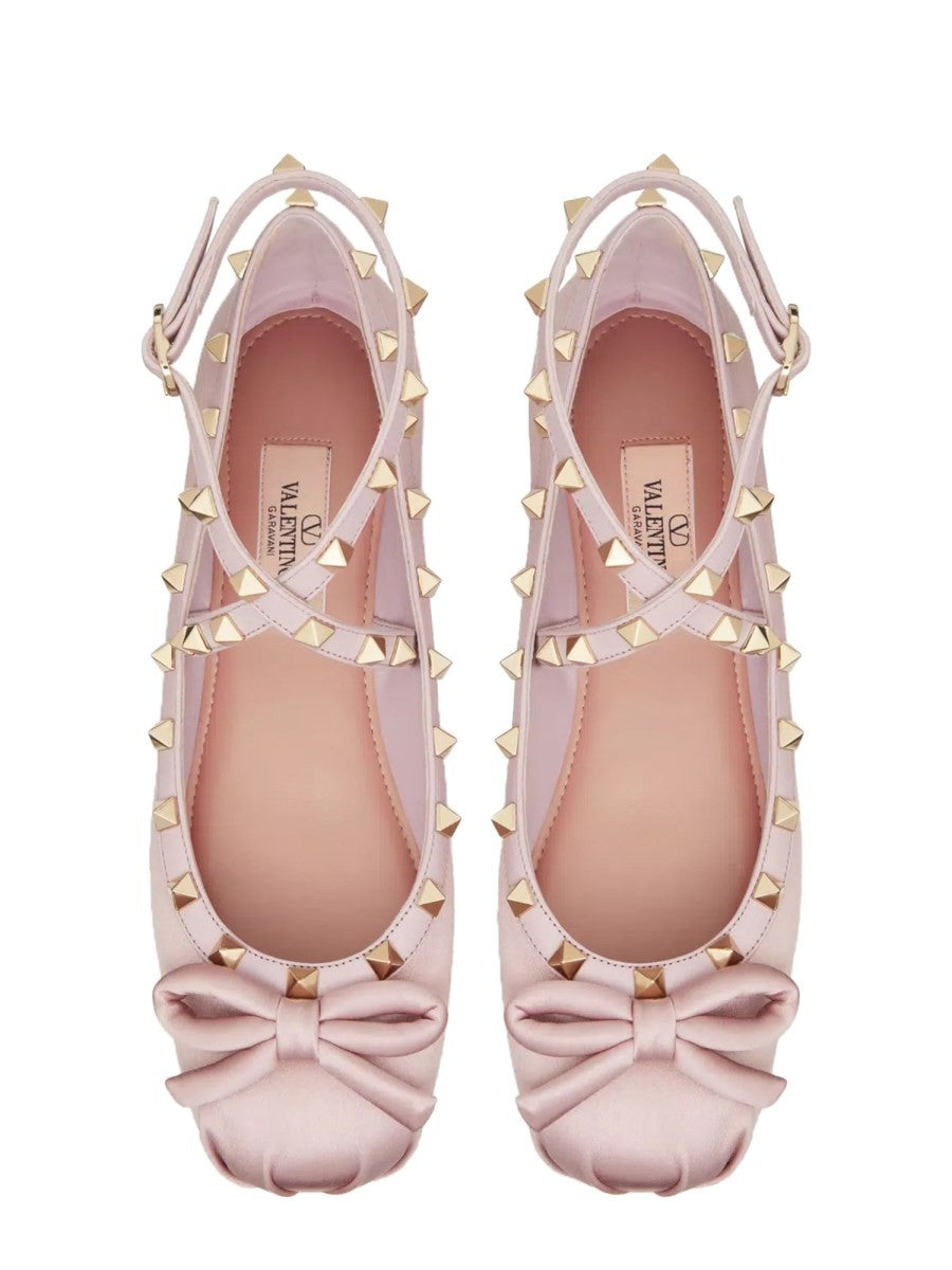 BALLERINES ROCKSTUD EN SATIN