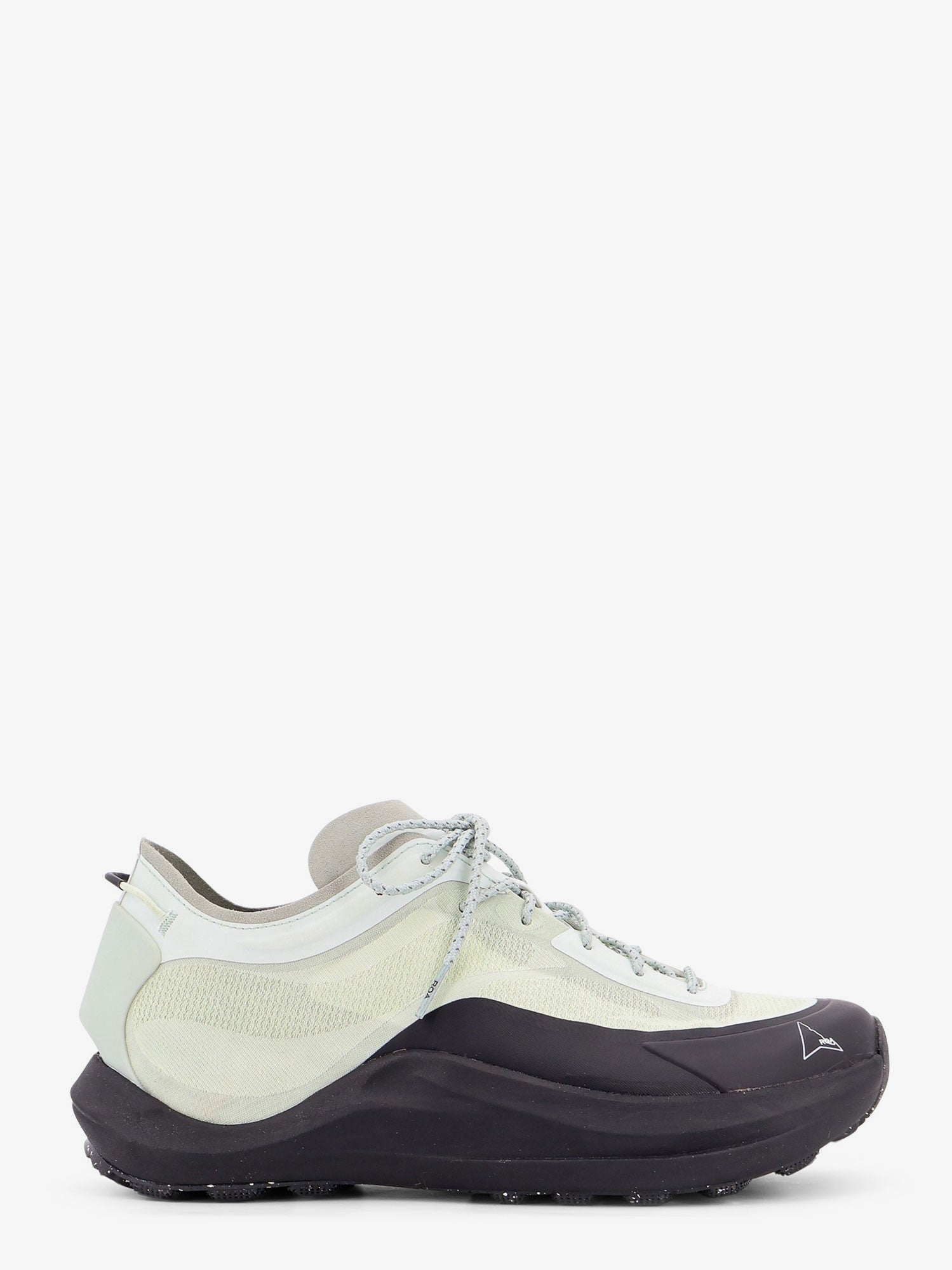 Baskets basses en nylon Sella