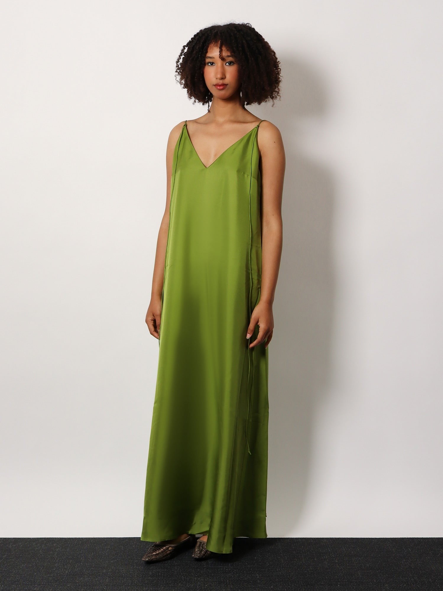 Silk dress with laces