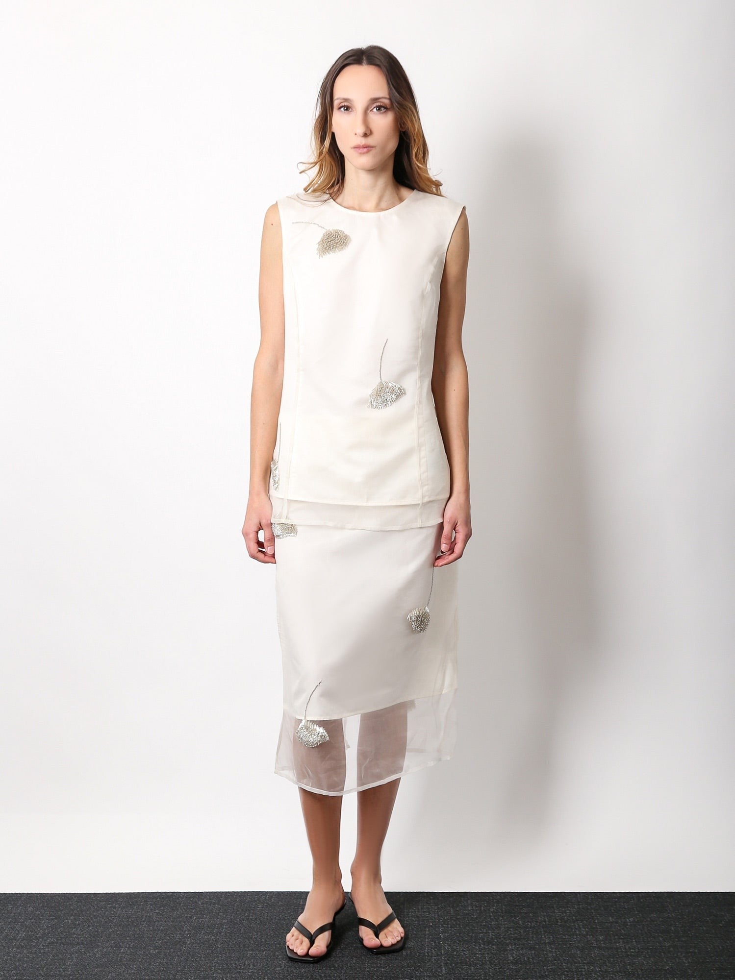 Silk skirt with jewel details