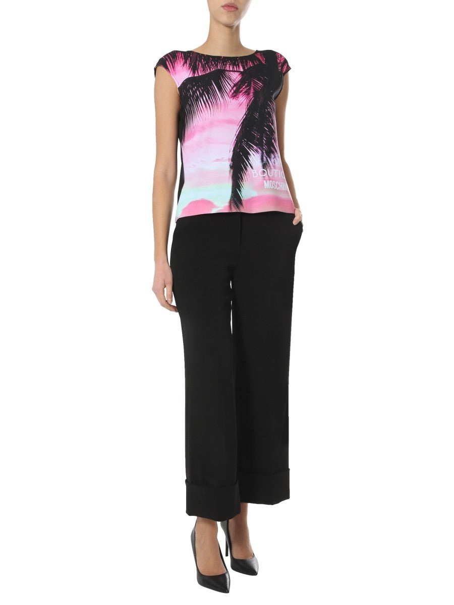 Round Neck Sleeveless Top