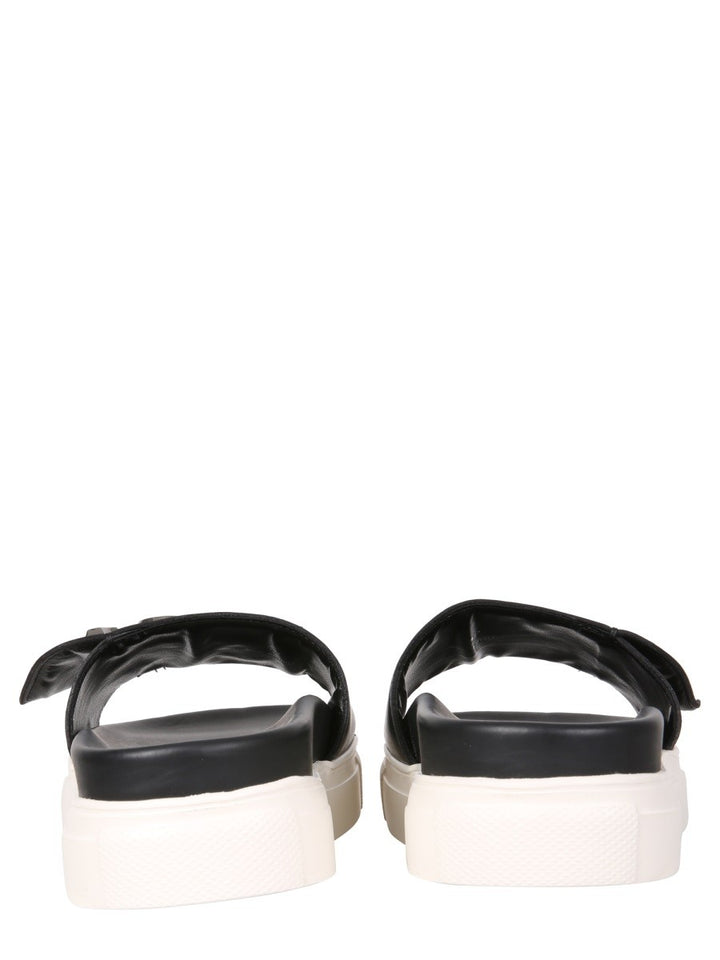 SLIDE SANDALS WITH LOGO | Basement 88