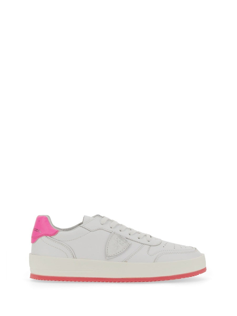 SNEAKER NICE