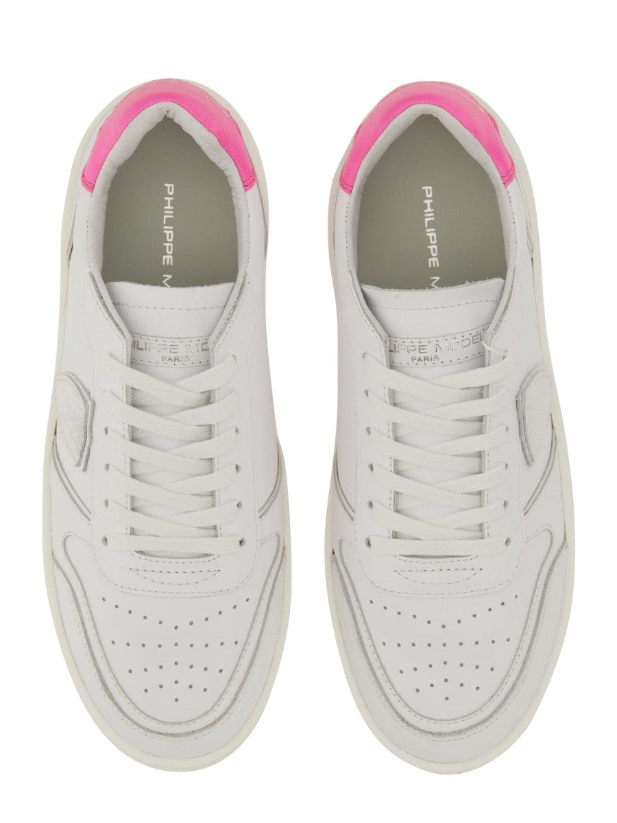 SNEAKER NICE