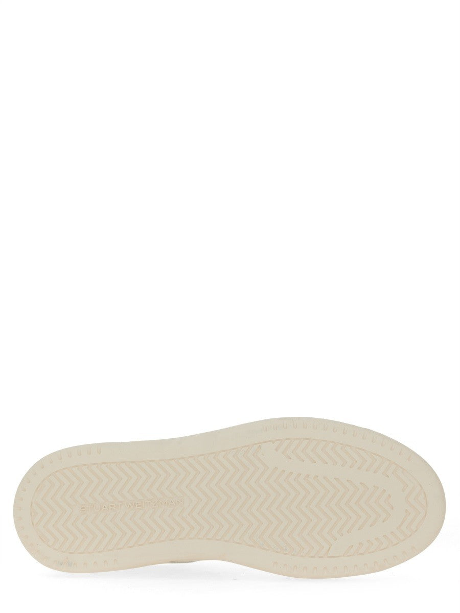 BASKETS AVEC LOGO