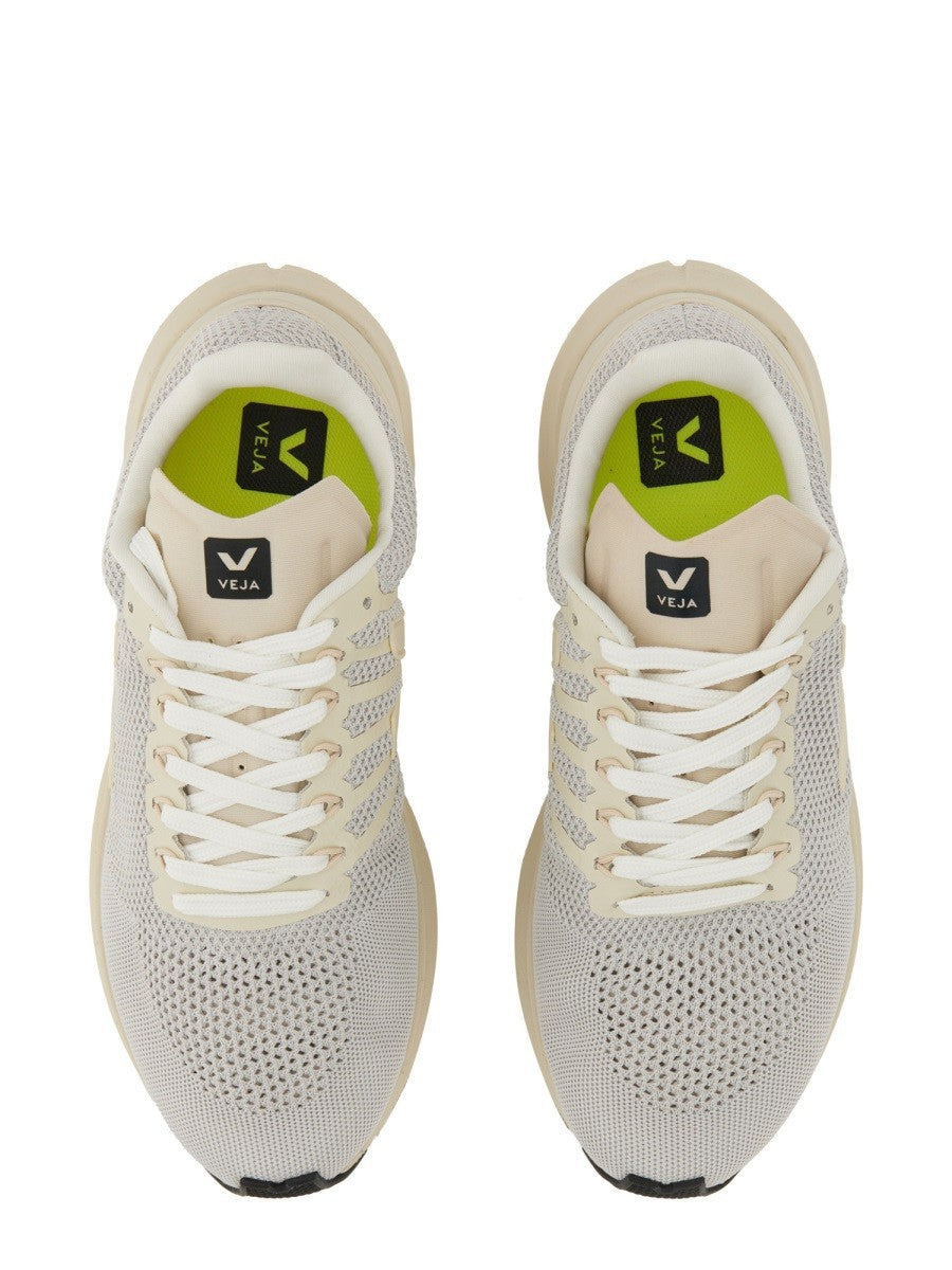 BASKETS AVEC LOGO