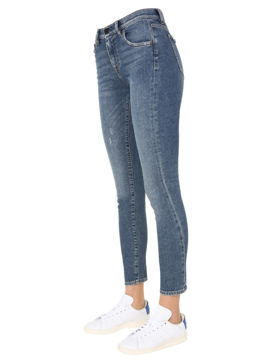 SOFIA JEANS Zip And Button Closure