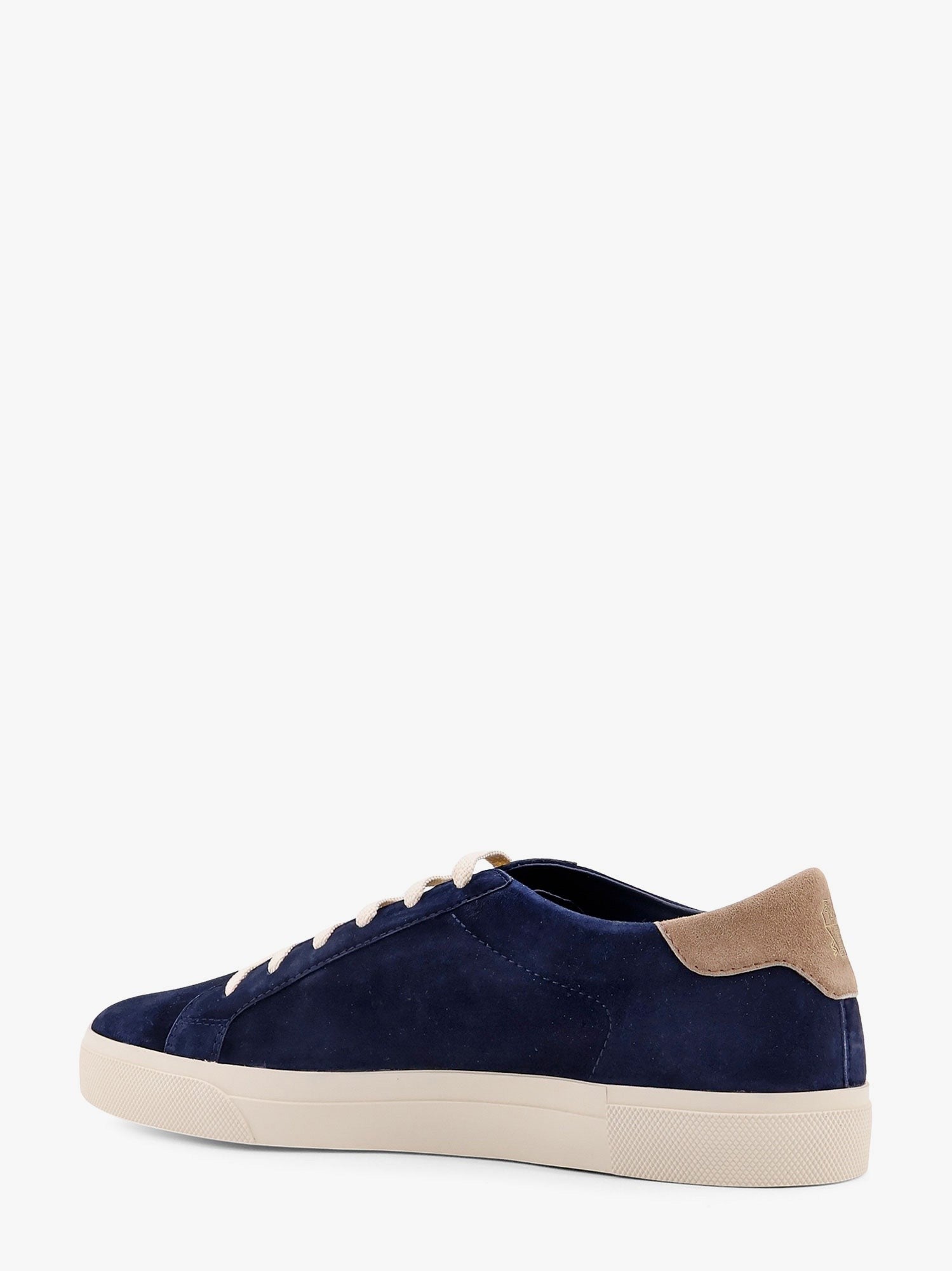 Baskets basses en daim