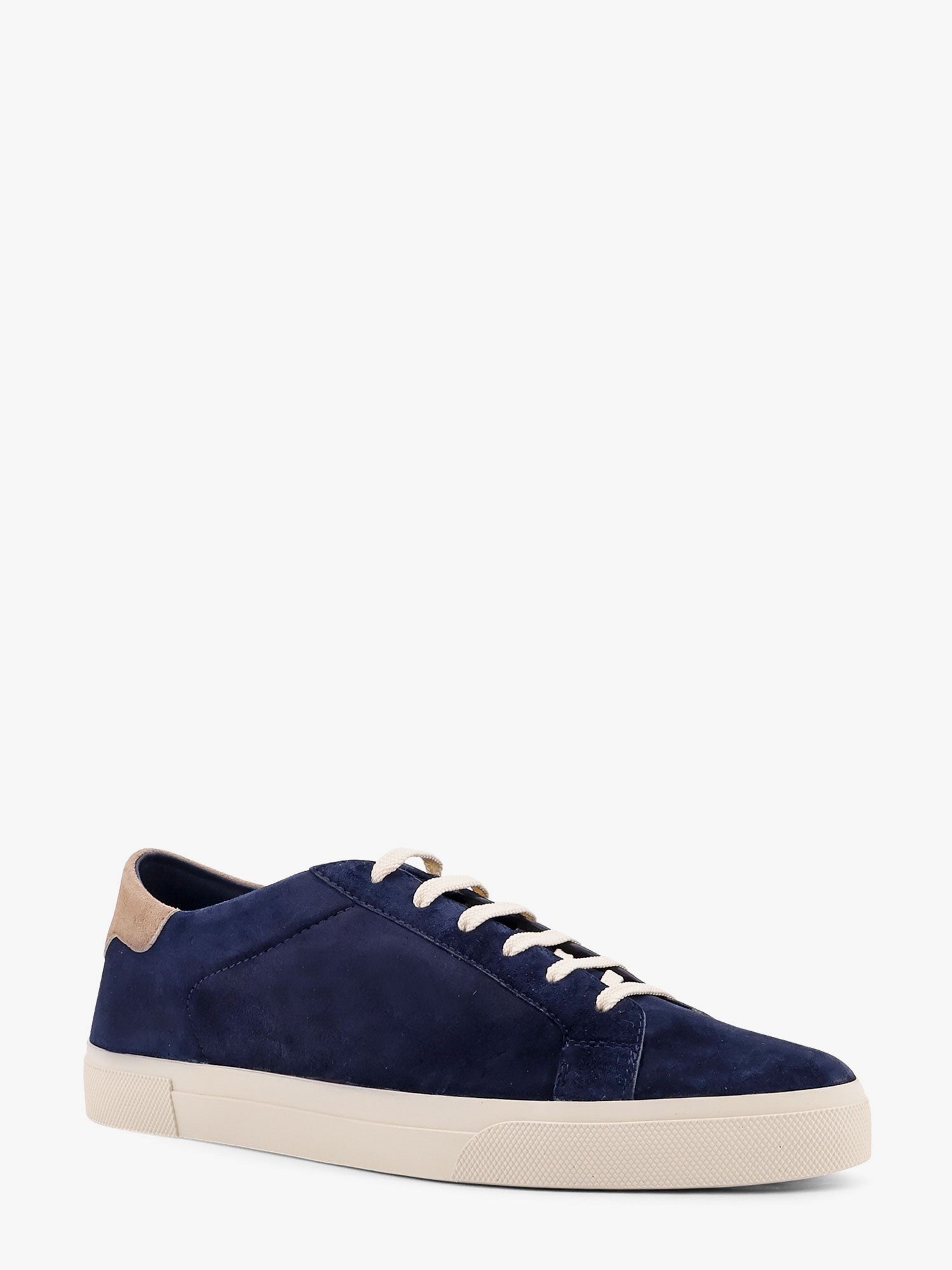 Baskets basses en daim