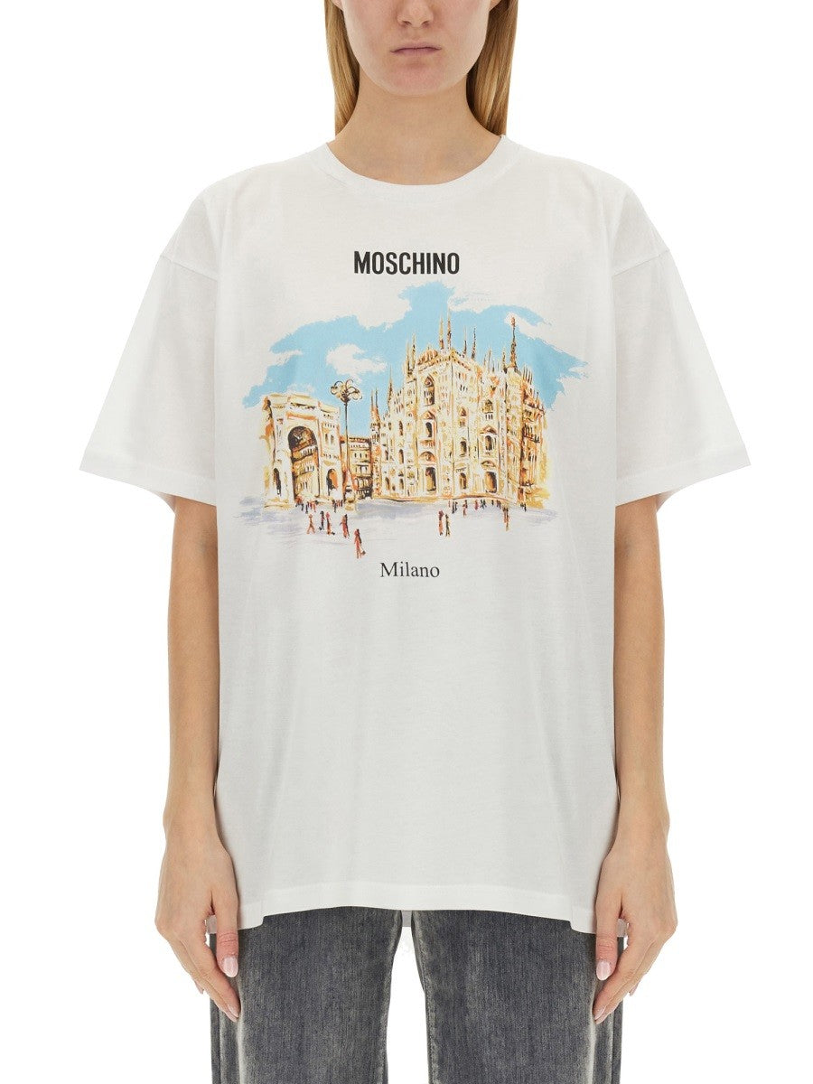 T-SHIRT WITH LOGO