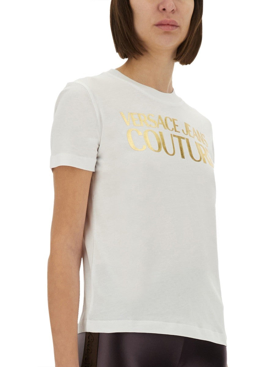 T-SHIRT WITH LOGO