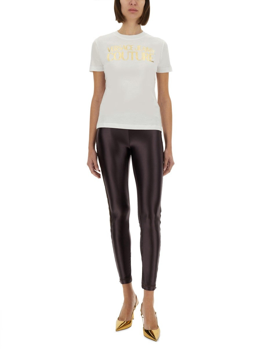 T-SHIRT WITH LOGO