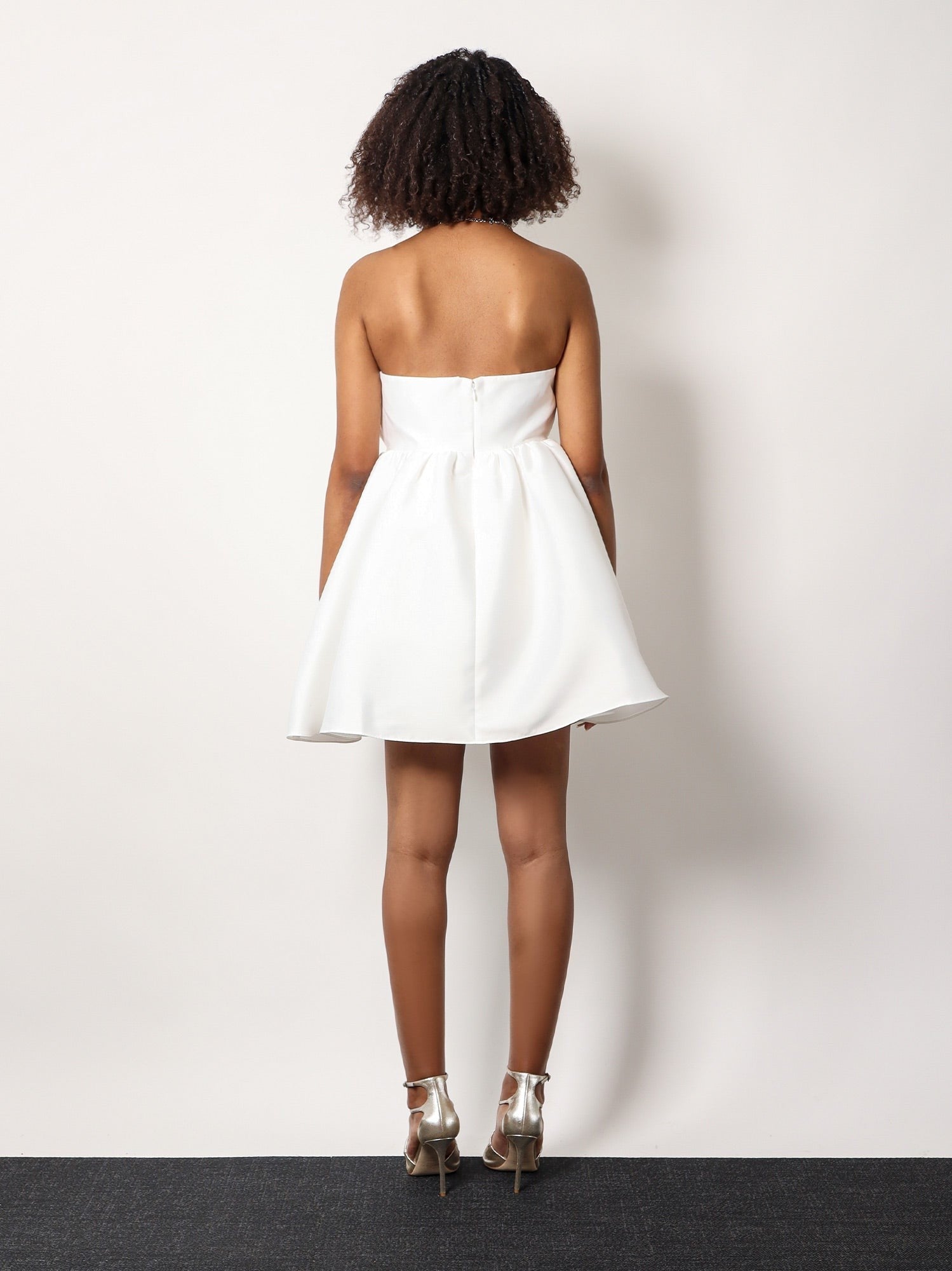 Taffeta Décolleté Dress With Bow
