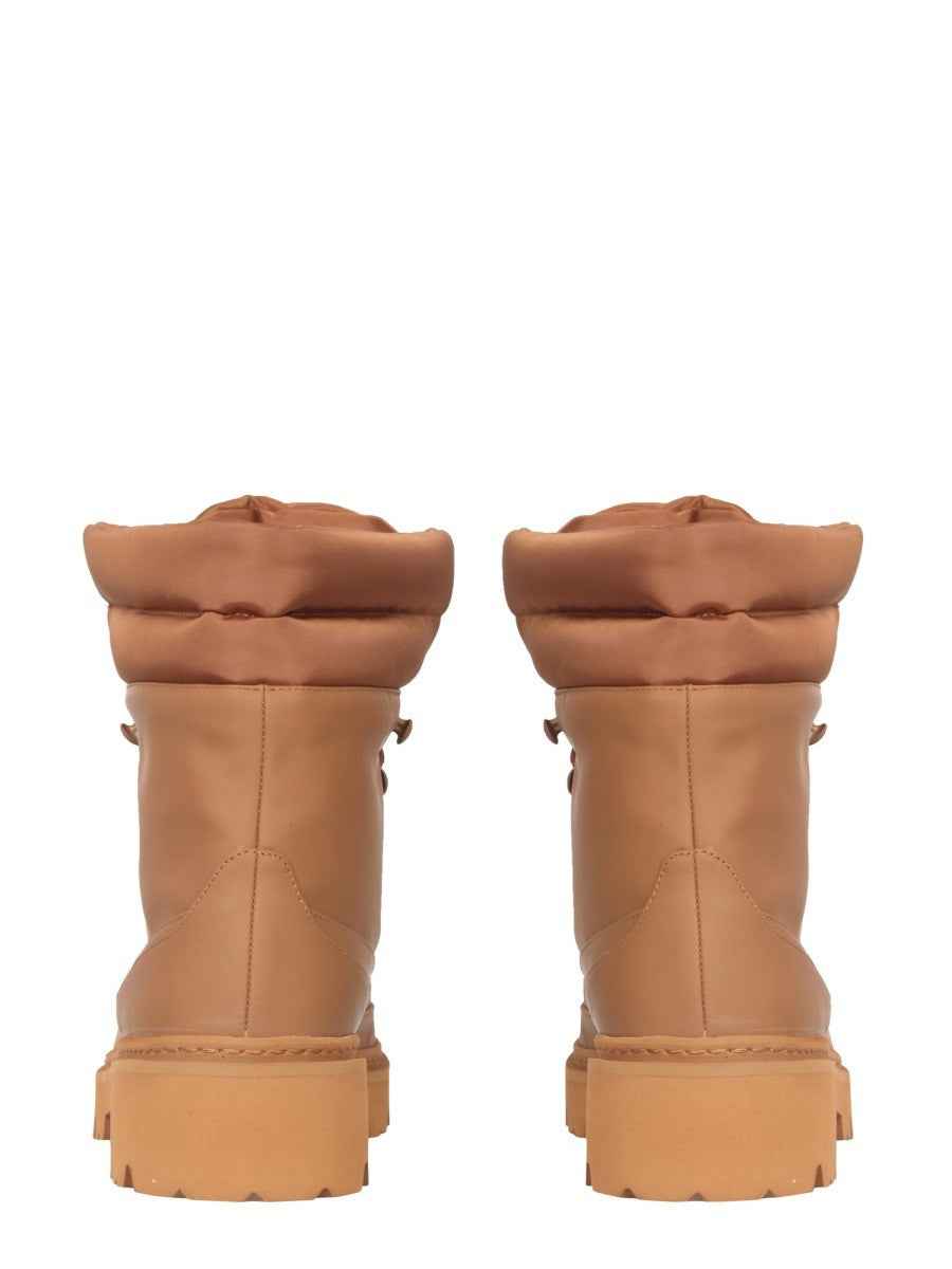 "TERRA" HIKING BOOTS