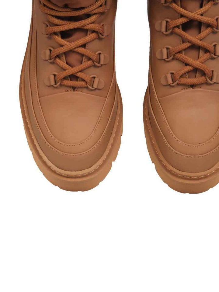 "TERRA" HIKING BOOTS