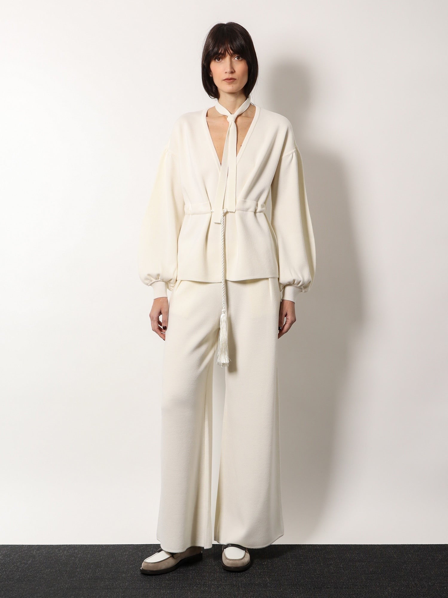 Cardigan en laine vierge Tiberio avec corde à la taille