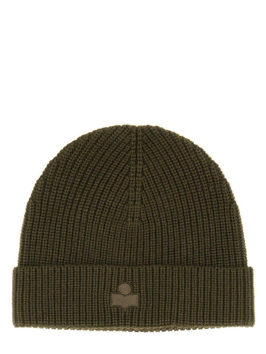 BONNET EN LAINE AVEC PATCH LOGO