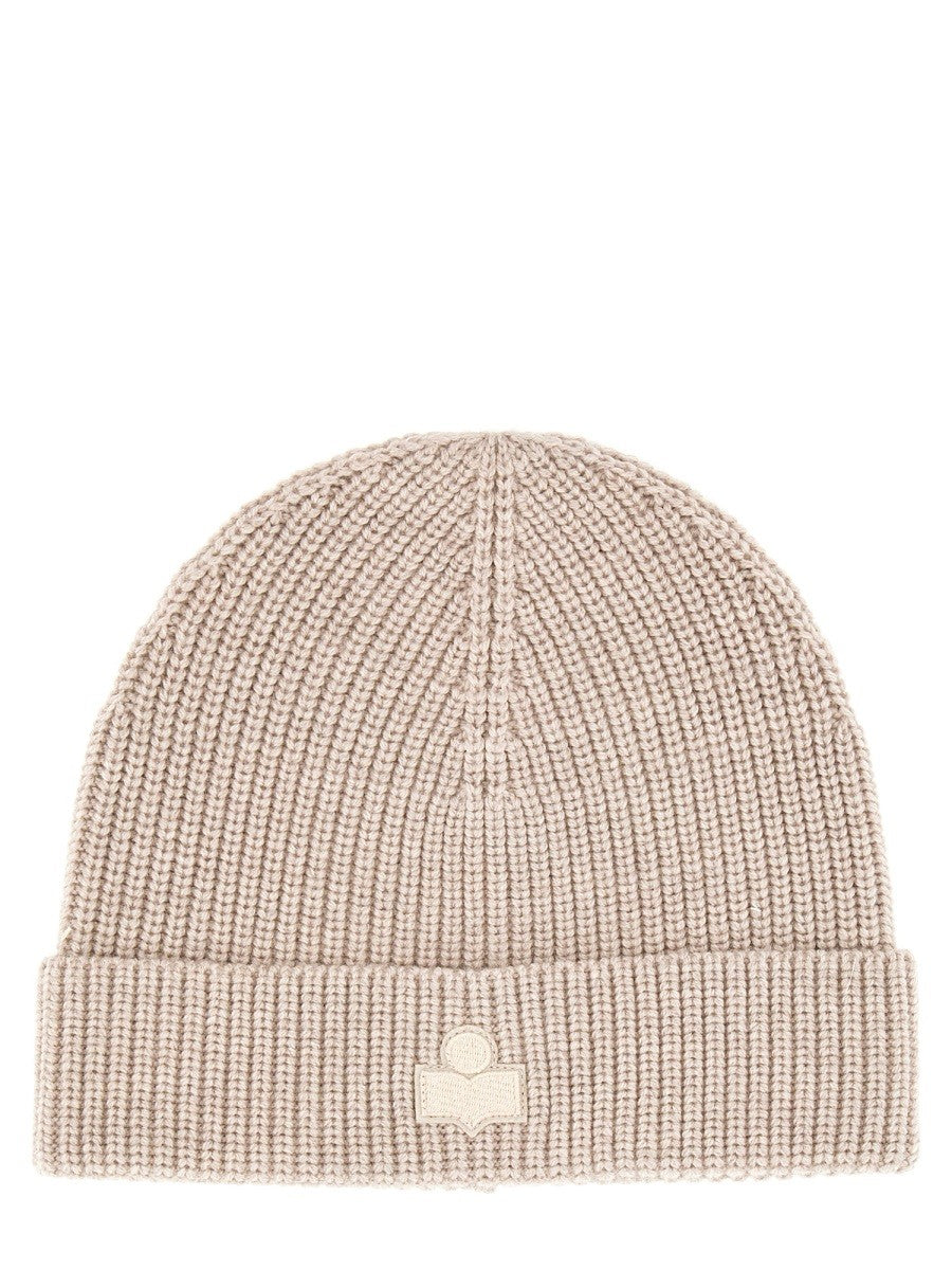 BONNET EN LAINE AVEC PATCH LOGO